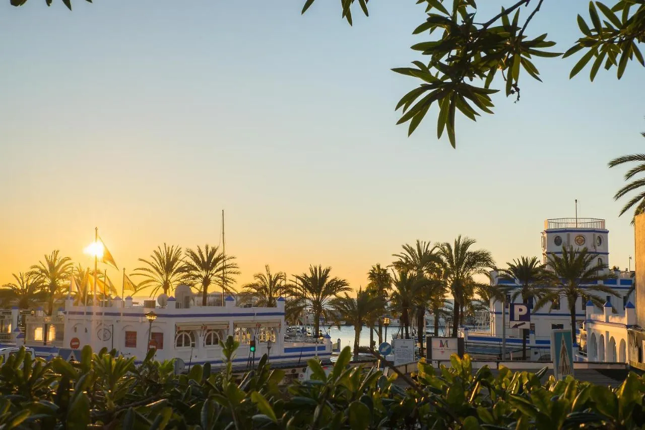 Escape To Estepona Apartment