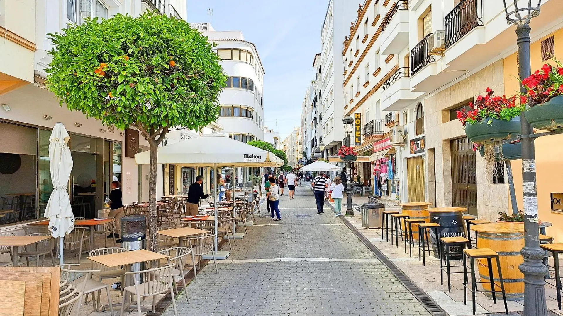 Escape To Estepona Apartment